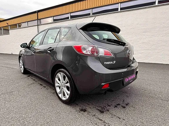 Mazda 3 2011 photo 3