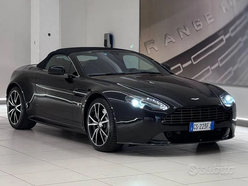 Aston Martin V8 Vantage