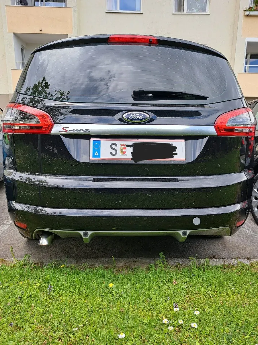 Ford S-Max 2012 photo 3