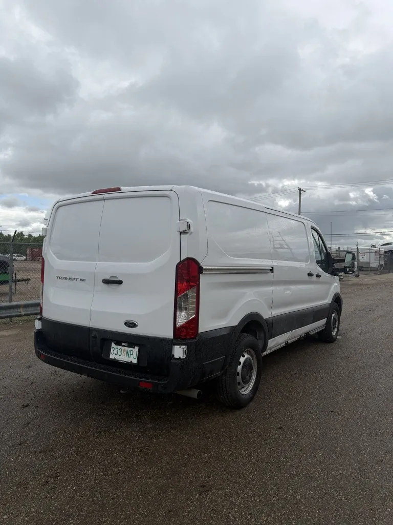 Ford Transit 2024 photo 5