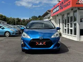 Toyota Aqua 2015 photo 3
