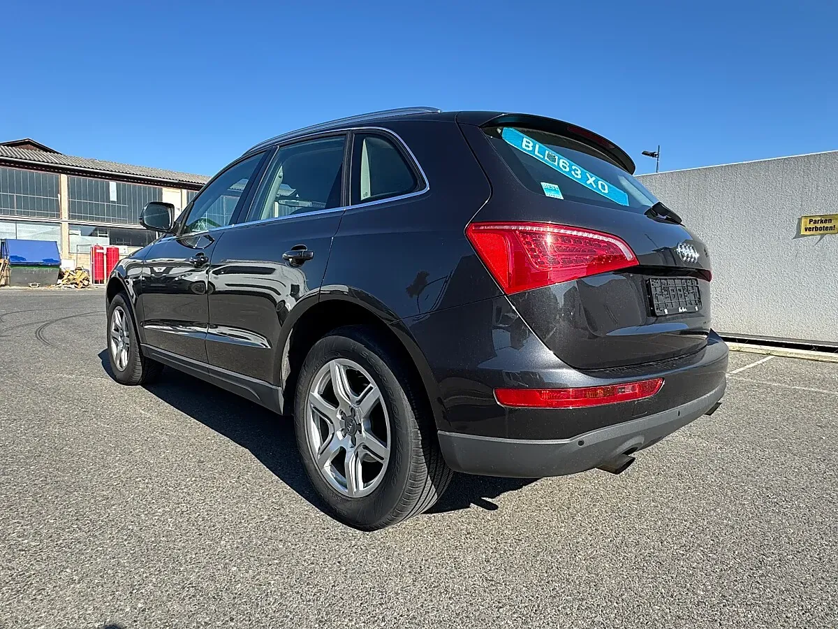 Audi Q5 2009 photo 3