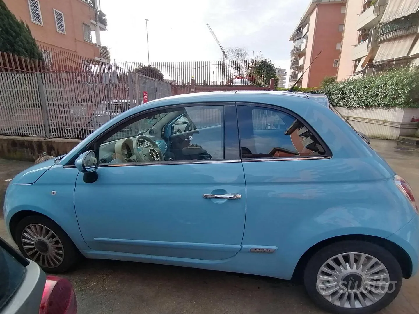 Fiat 500 Lounge 2010 photo 3
