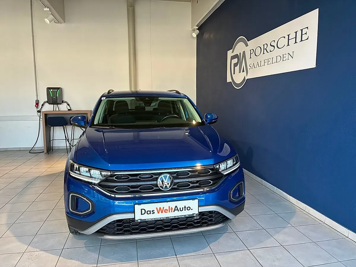 Volkswagen T-Roc 2025 photo 2