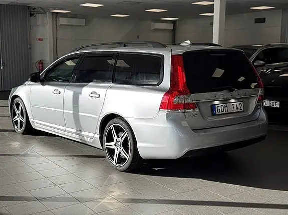 Volvo V70 2014 photo 5