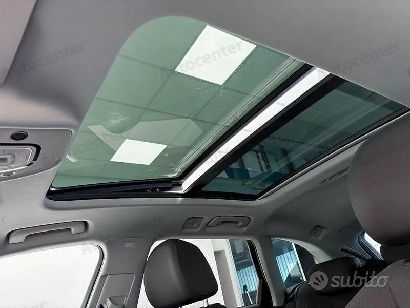 Audi A4 2024 photo 5
