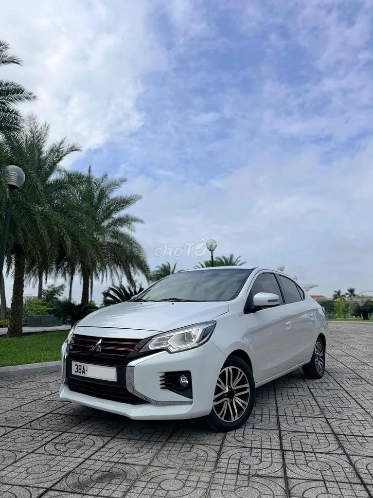 Mitsubishi Attrage