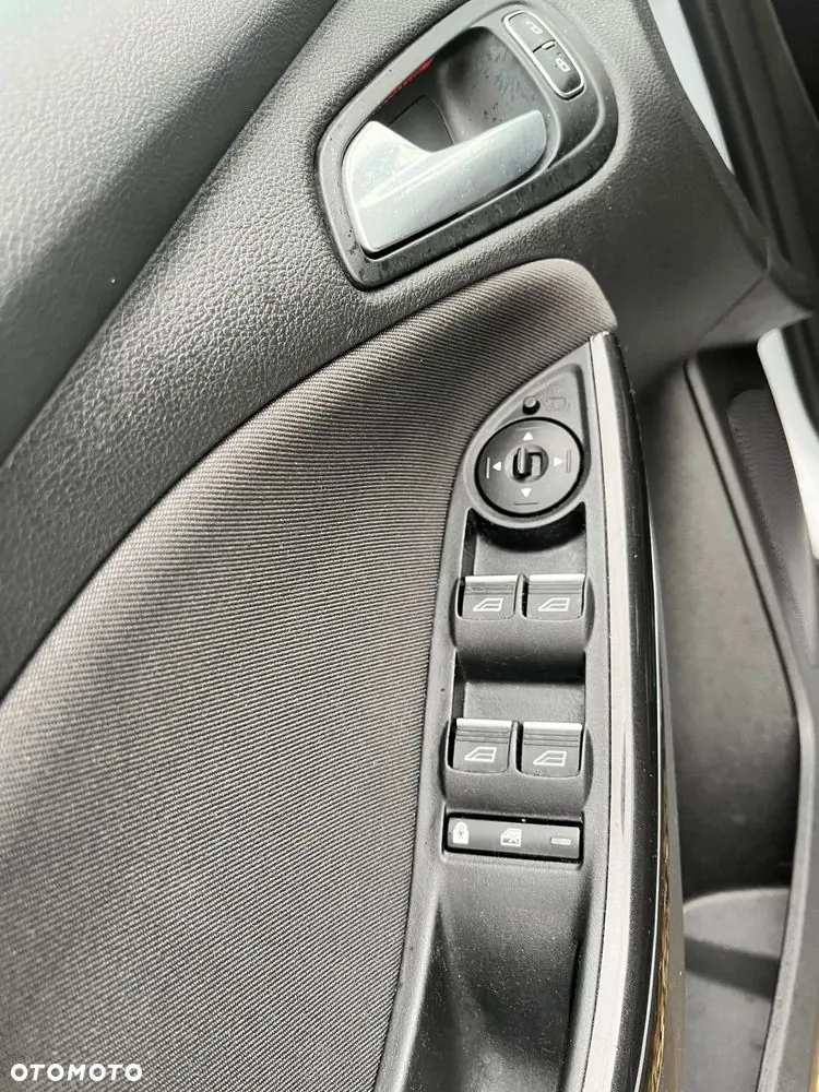 Ford Focus 2018 photo 2