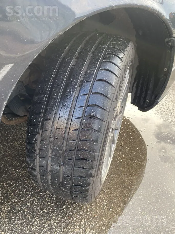 Volvo V70 2005 photo 4