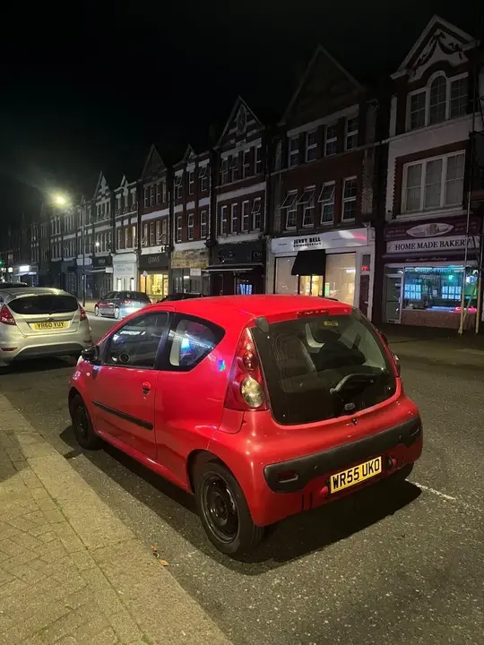 Peugeot 107 2005 photo 3