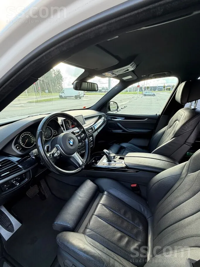 BMW X5 2015 photo 5
