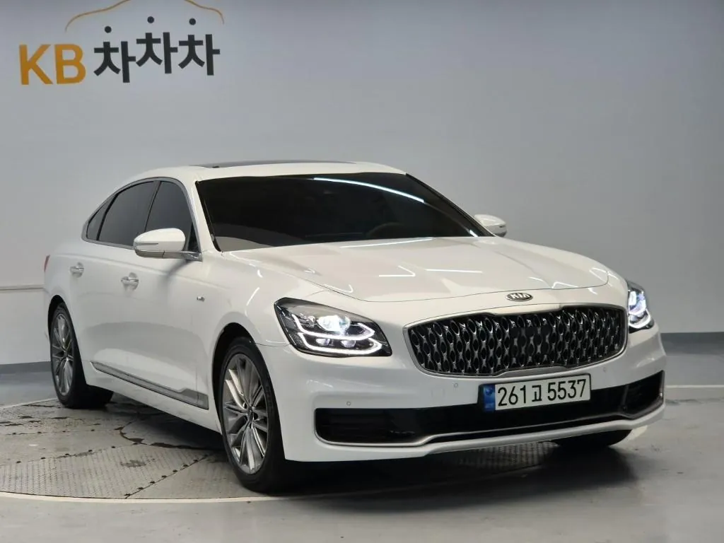 Kia K9 2021 photo 4