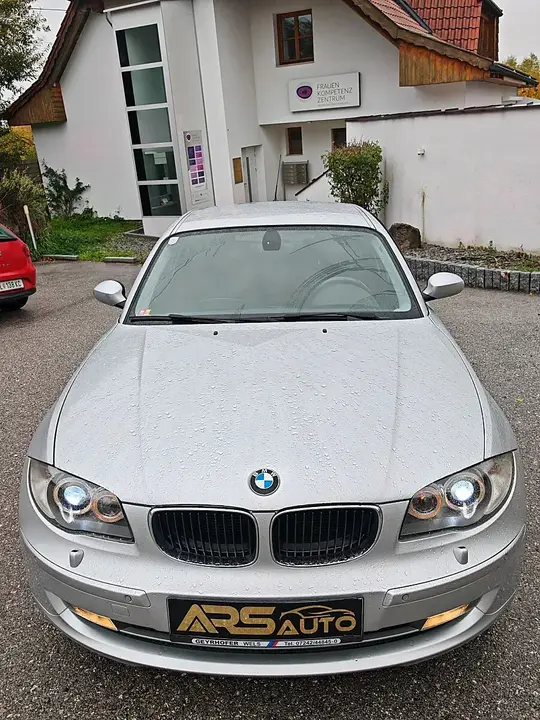 BMW 1Er 2009 photo 2