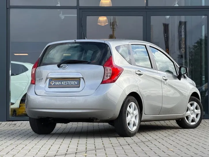 Nissan Note 2016 photo 2