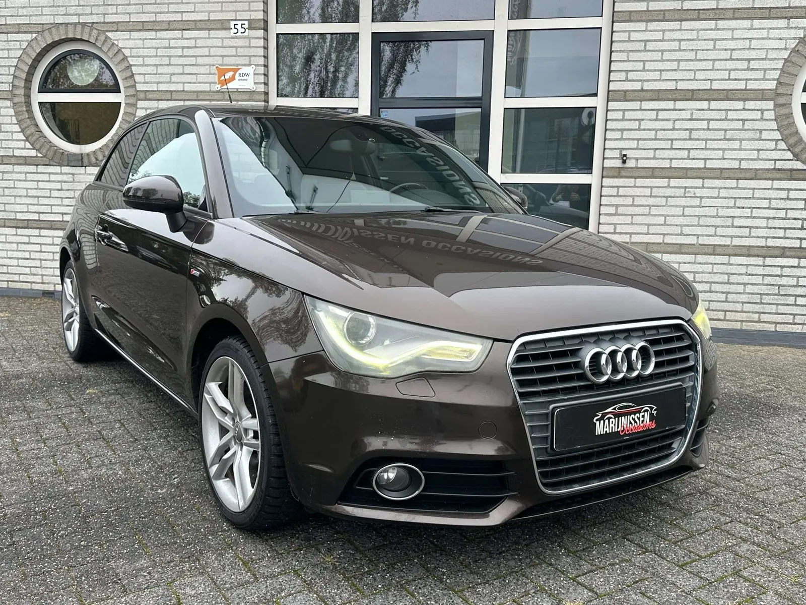 Audi A1 2010 photo 3