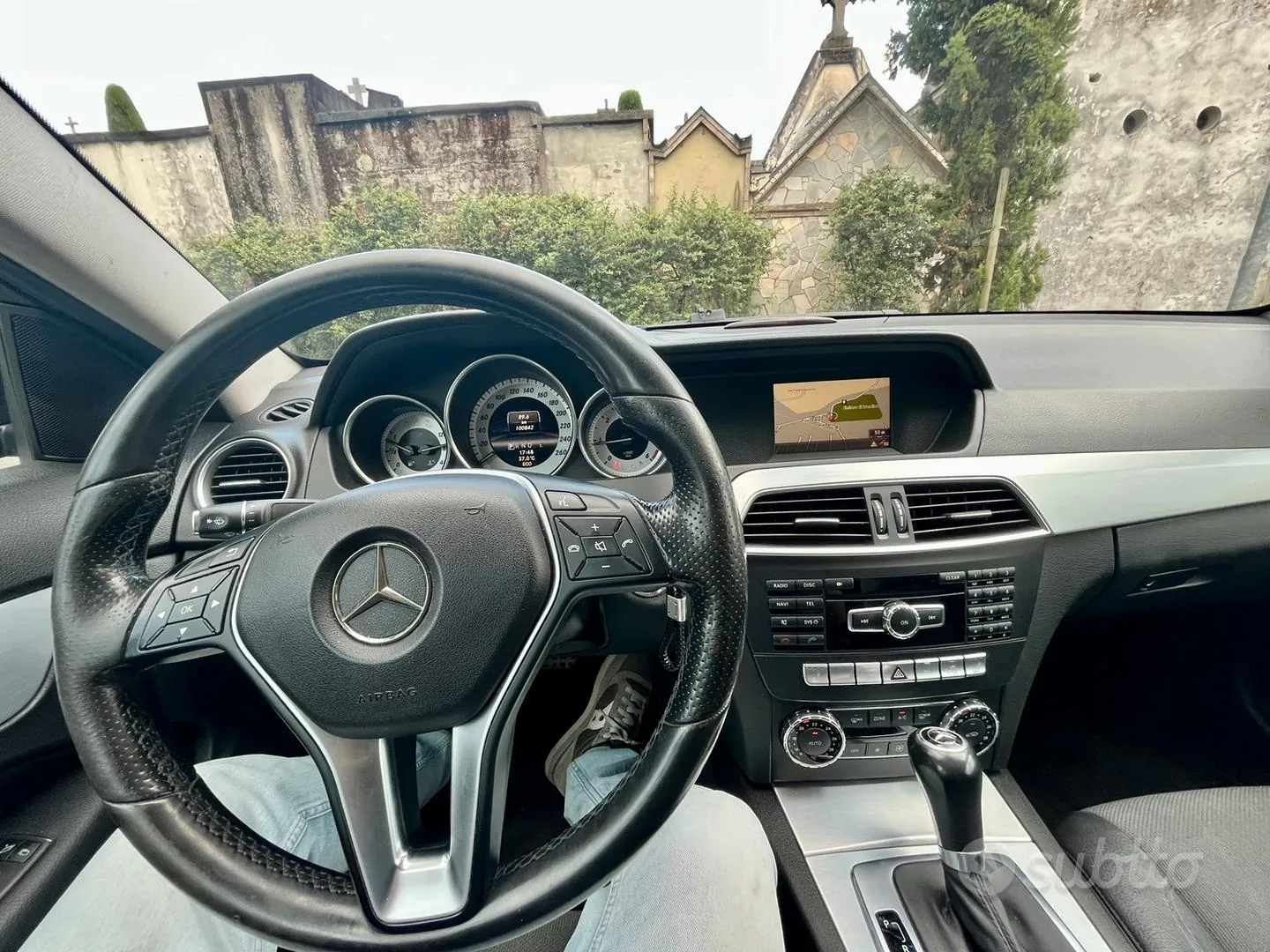 Mercedes-Benz C-Class 2012 photo 5