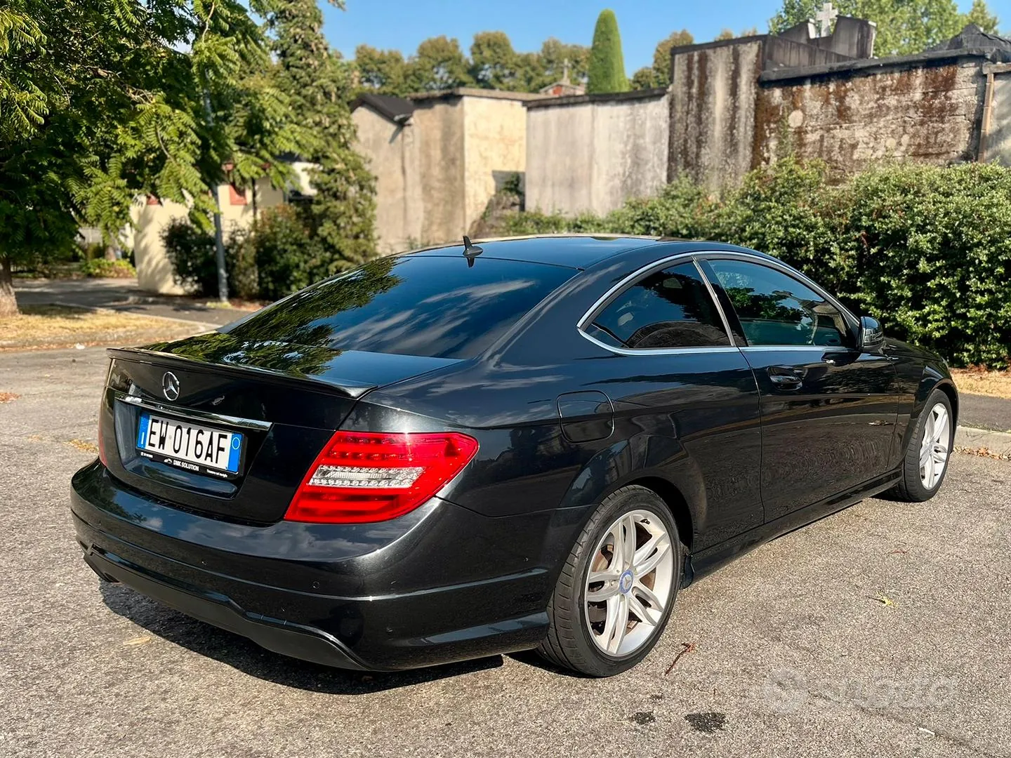 Mercedes-Benz C-Class 2012 photo 2