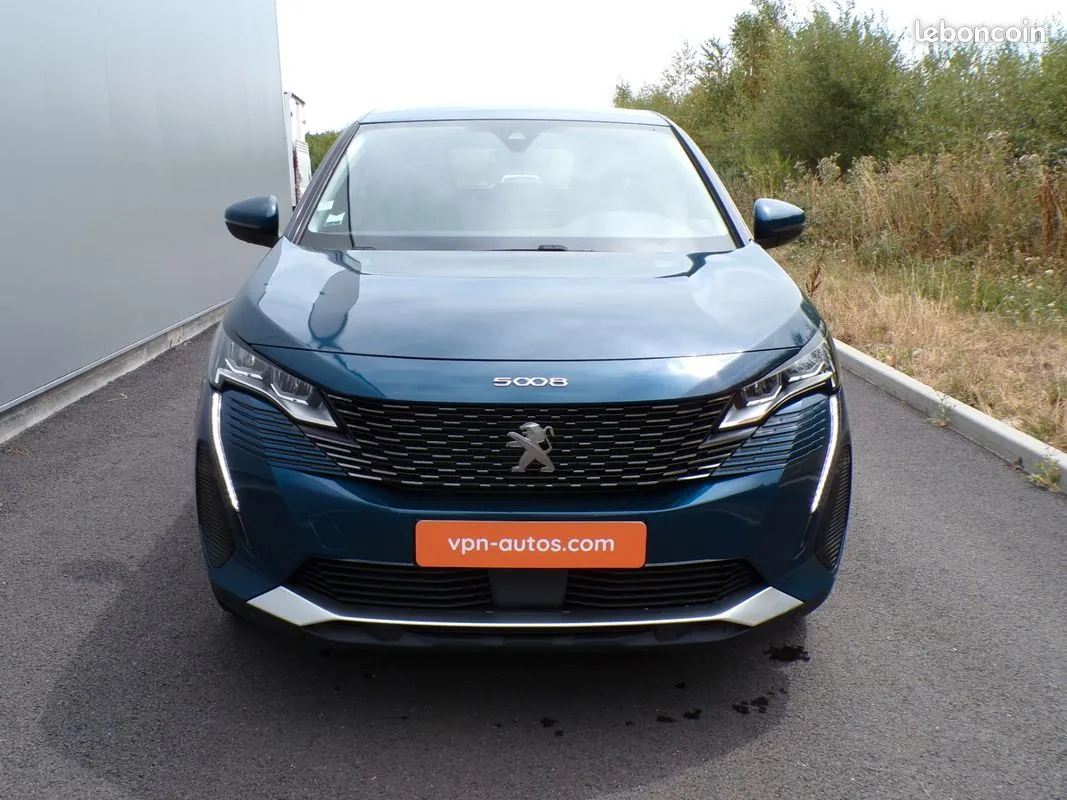 Peugeot 5008 2021 photo 2