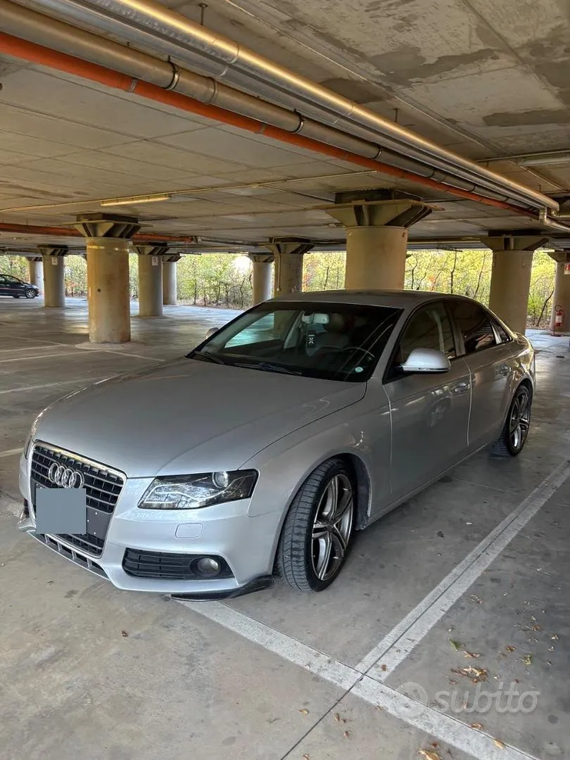 Audi A4 2009 photo 3