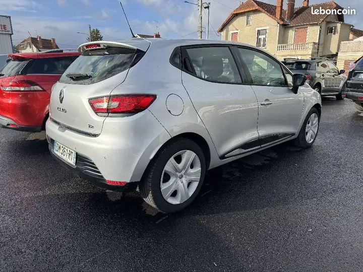 Renault Clio 2014 photo 3