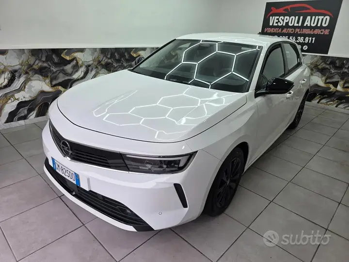 Opel Astra 2022 photo 2