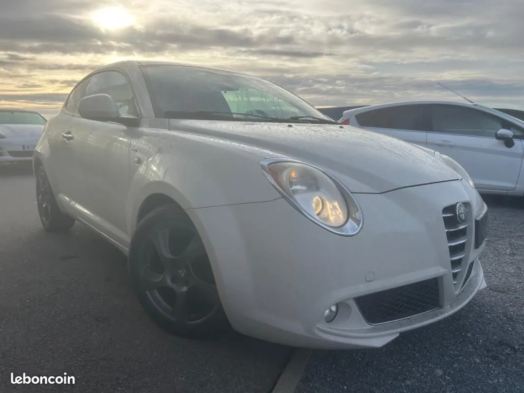 Alfa Romeo Mito 2011 photo 5
