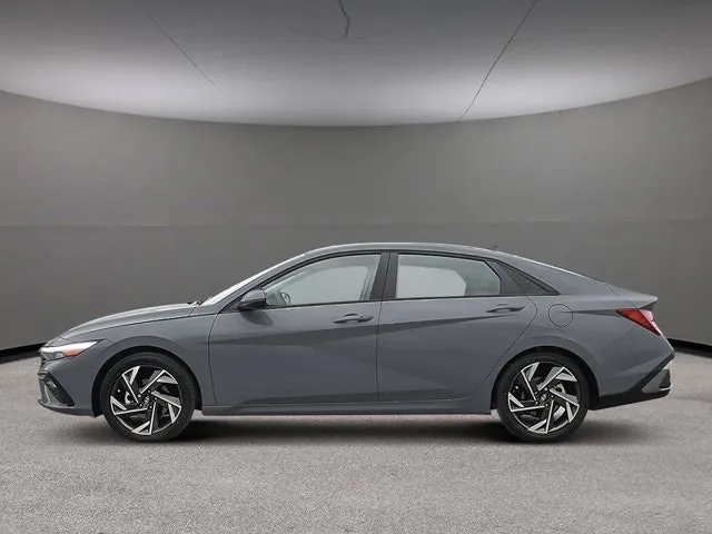 Hyundai Elantra 2026 photo 3