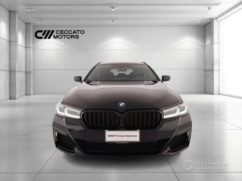 BMW 5 Series 2022 photo 2