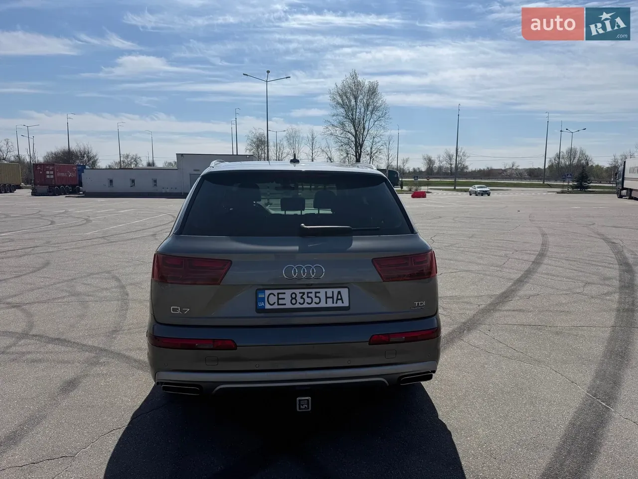 Audi Q7 2015 photo 5