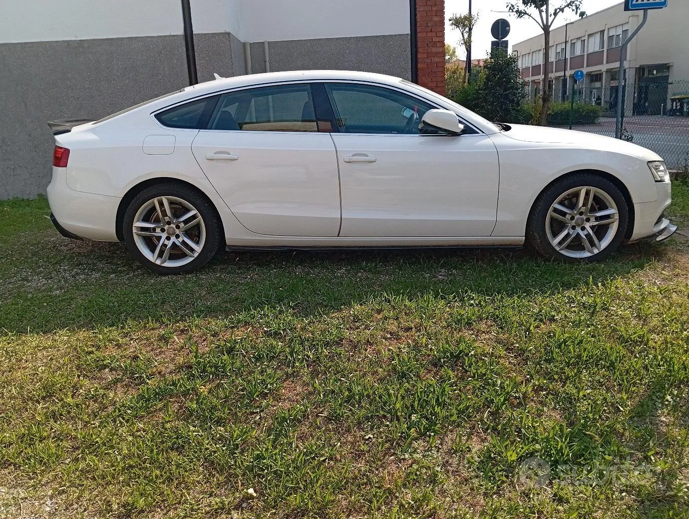 Audi A5 2013 photo 2