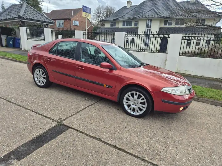 Renault Laguna 2003 photo 3