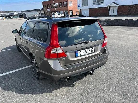 Volvo V70 2012 photo 4