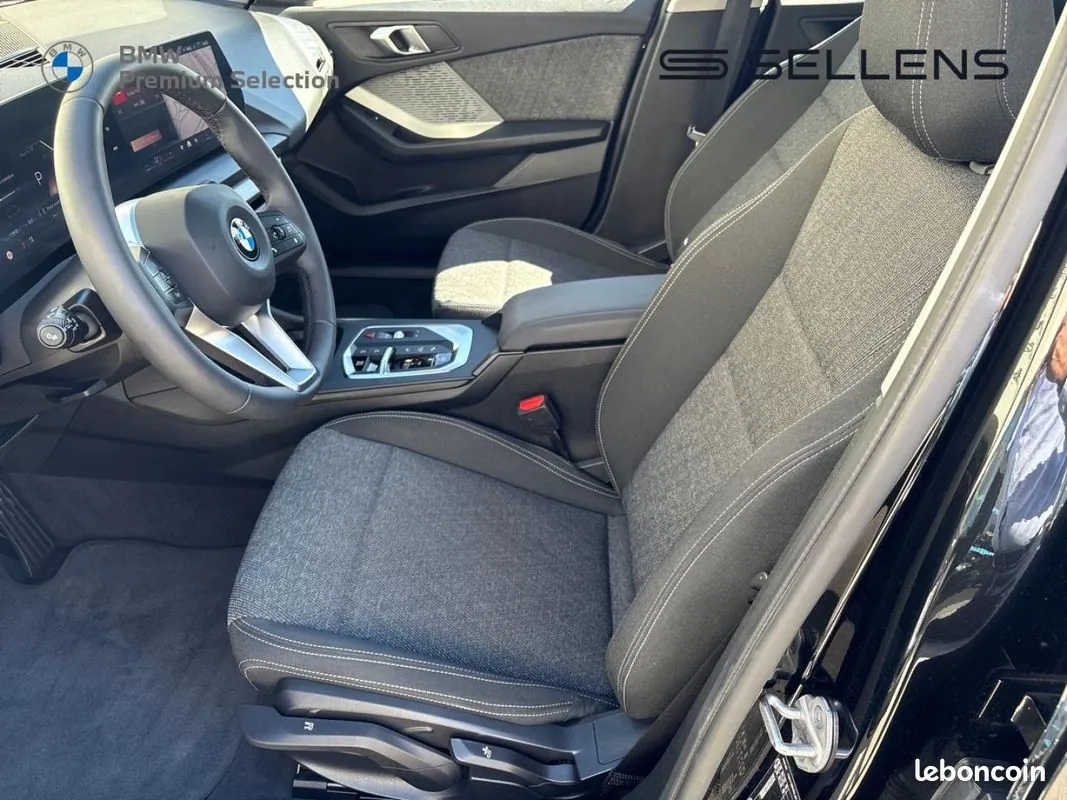BMW 1 Series 2025 photo 4