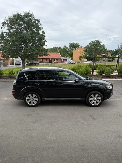 Mitsubishi Outlander 2010 photo 5