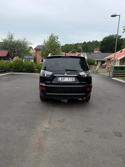 Mitsubishi Outlander 2010 photo 3