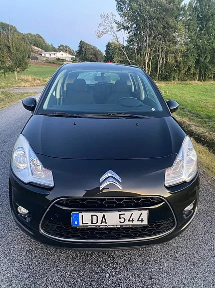 Citroen C3 2011 photo 2