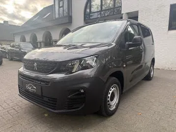 Peugeot Partner 2021 photo 2