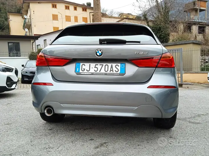 BMW 1 Series 2022 photo 5