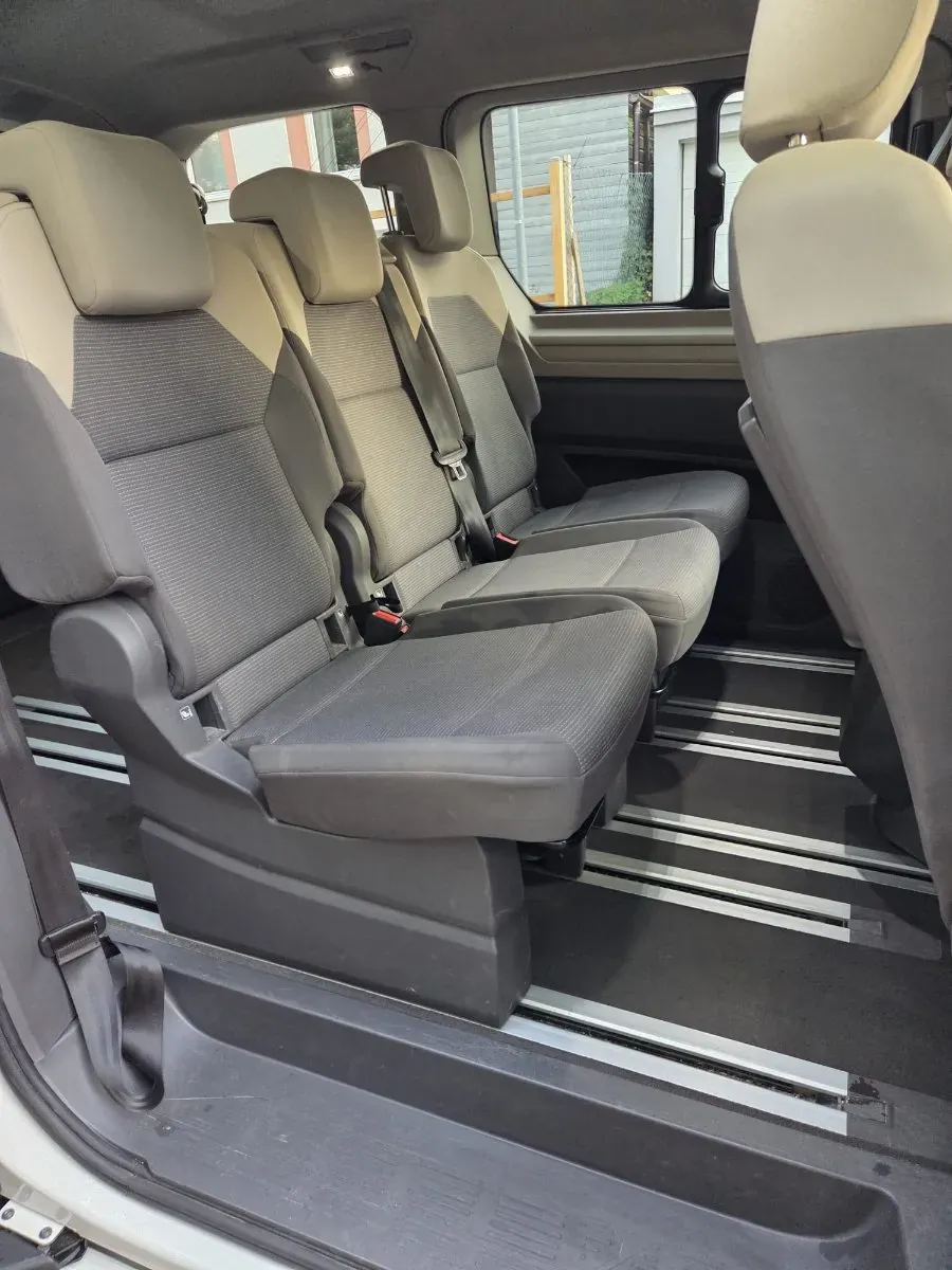 Volkswagen Multivan 2022 photo 2