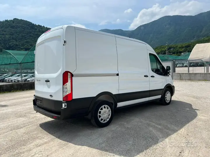 Ford Transit 2025 photo 5