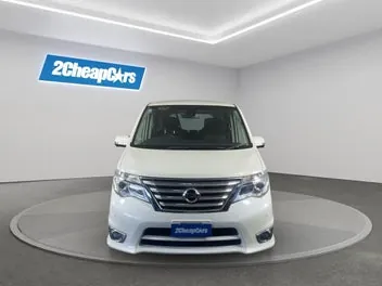 Nissan Serena 2014 photo 3