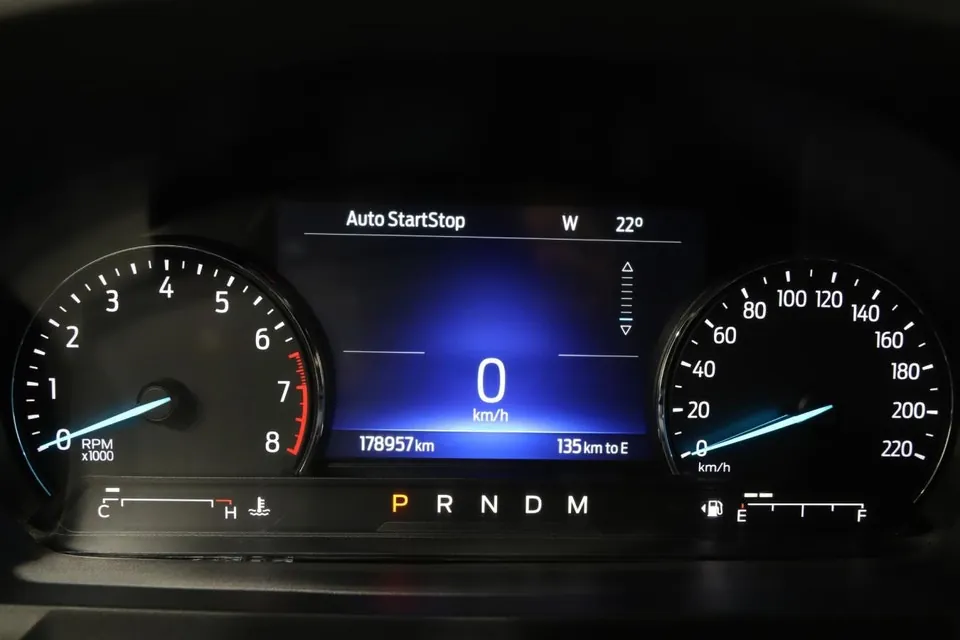 Ford Explorer 2021 photo 5
