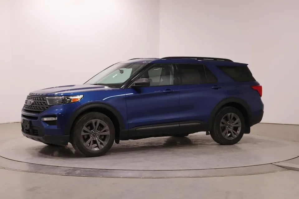 Ford Explorer 2021 photo 2