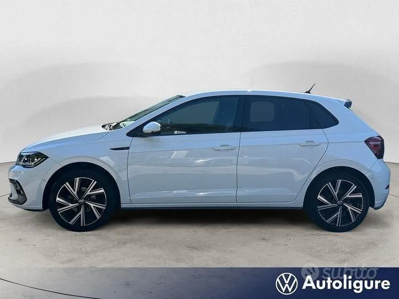 Volkswagen Polo 2023 photo 2