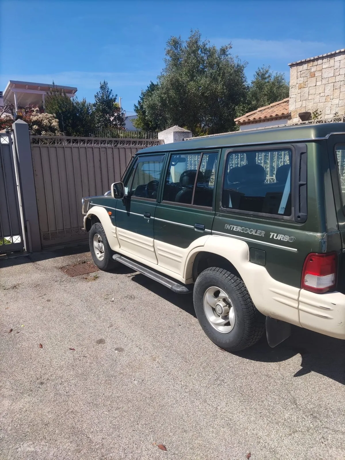 Hyundai Galloper 2000 photo 3
