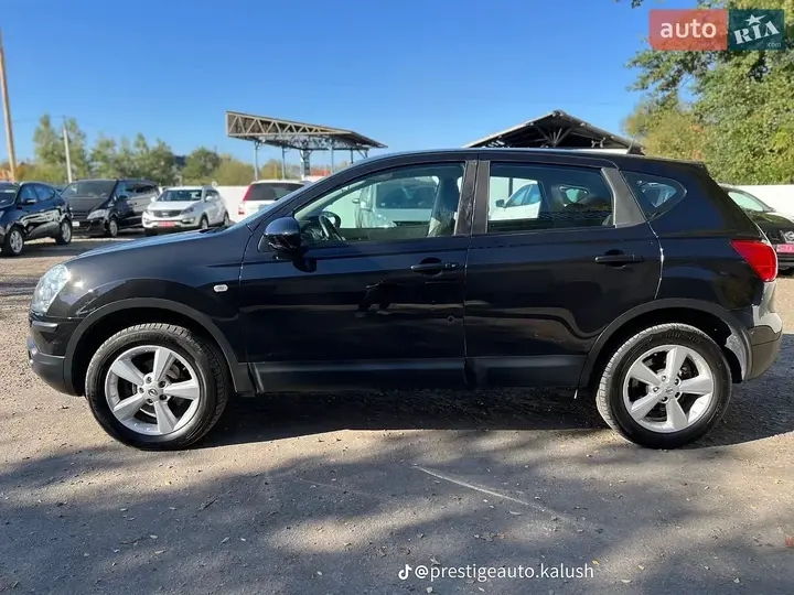 Nissan Qashqai 2009 photo 4
