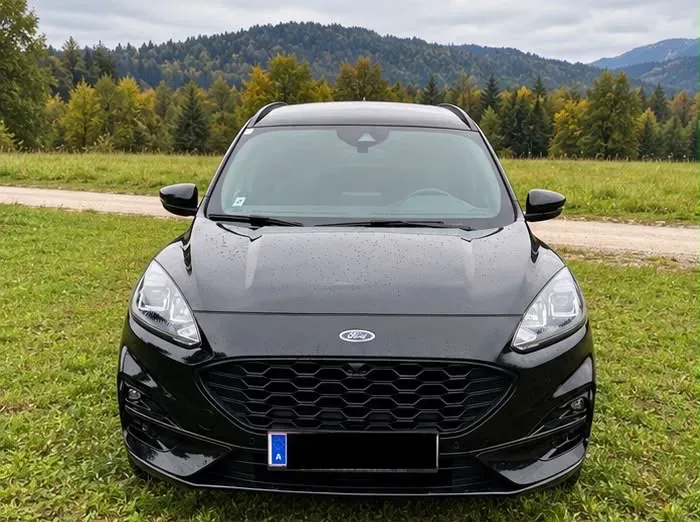 Ford Kuga 2021 photo 2
