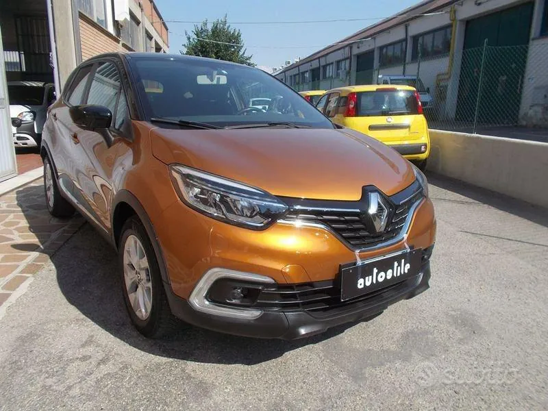 Renault Captur 2019 photo 2