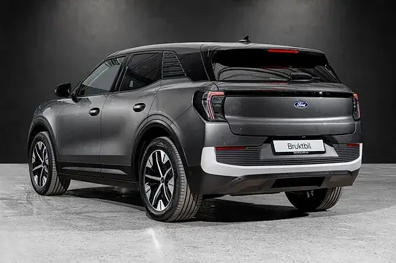 Ford Explorer 2025 photo 4