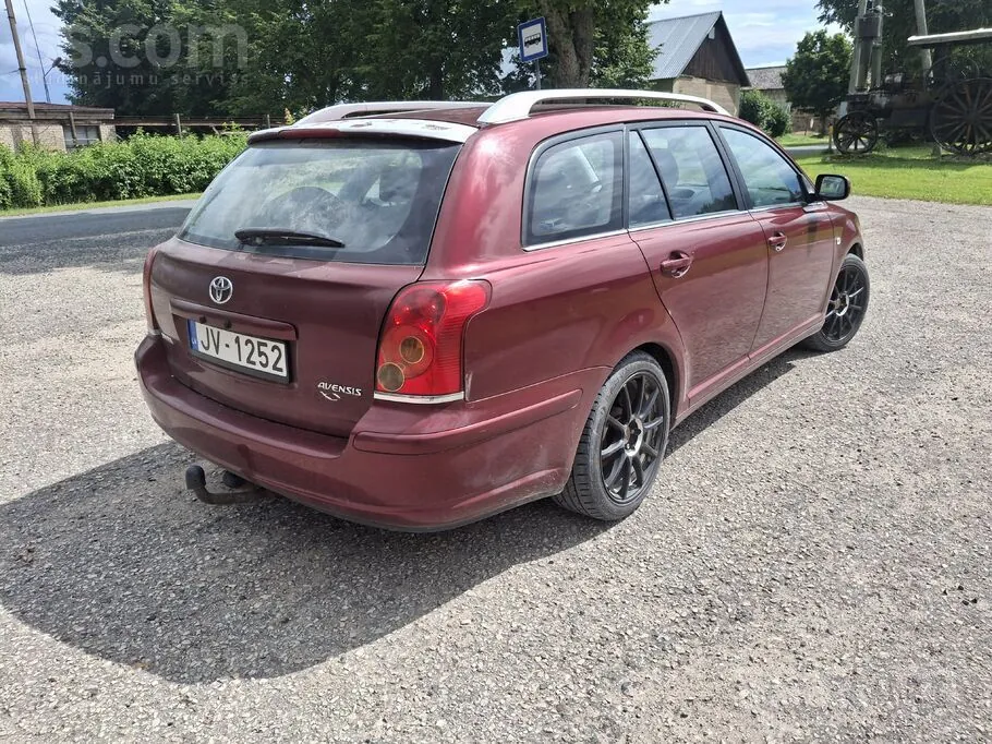 Toyota Avensis 2006 photo 4